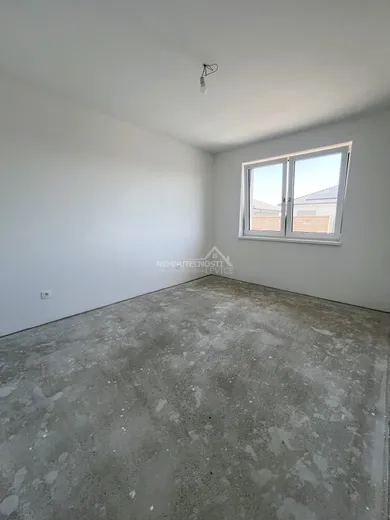 Na predaj 4-izbový dom, 98 m², Levice, Družstevnícka ul.