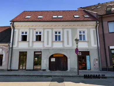 Na prenájom komerčné, 90 m², Trnava, Hornopotočná