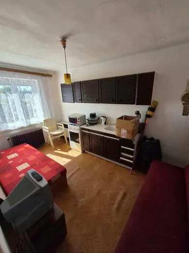 Na predaj dom v Ivanka pri Nitre · €154 000 · Pôvodný stav
