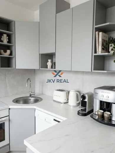 Na prenájom 2-izbový byt, 56 m², Prešov, Sekčov