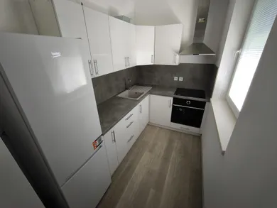 Na prenájom 2-izbový byt, 64 m², Banská Bystrica, Cesta na štadión
