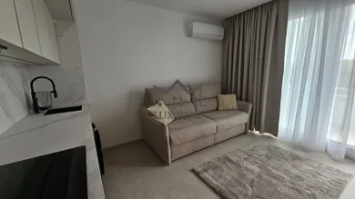 Na prenájom 1-izbový byt, 26 m², Bratislava-Petržalka, Mlynarovičova