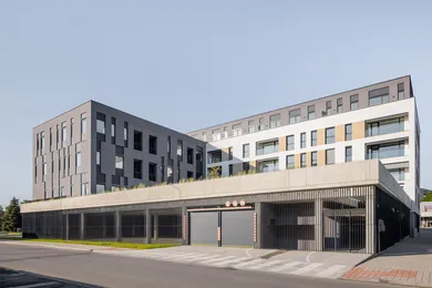 Na predaj 3-izbový byt, 90 m², Humenné, Námestie Slobody