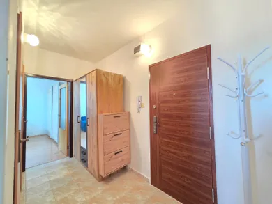 Na prenájom 1-izbový byt, 41 m², Poprad, Tajovského