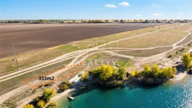 Na predaj pozemok, 333 m², Senec
