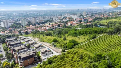 Na predaj 4-izbový dom, 169 m², Bratislava-Rača, Pri kolíske