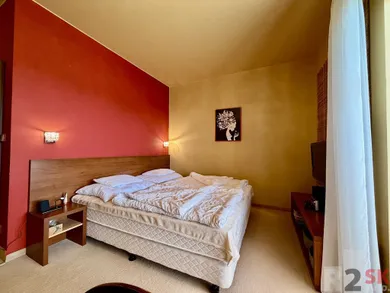 Na predaj 1-izbový byt, 27 m², Veľká Lomnica, Termálna