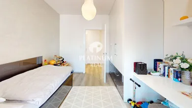 Na predaj 4-izbový byt, 120 m², Bratislava-Ružinov, Jégého