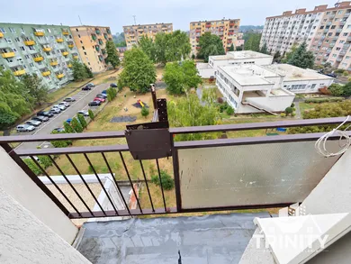 Na prenájom 2-izbový byt, 60 m², Šurany, MDŽ