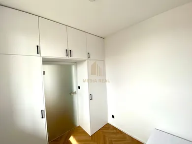 Na prenájom 3-izbový byt, 90 m², Nové Mesto nad Váhom