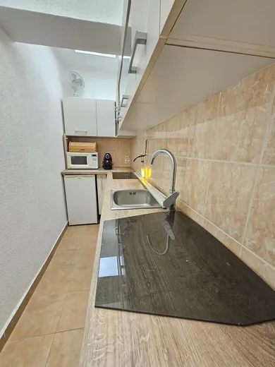 Na predaj 1-izbový byt, 25 m², Bratislava-Staré Mesto, Krížna