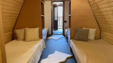 Na predaj 3-izbový rekreačný dom, 289 m², Valča