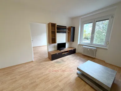 Na predaj 2-izbový byt, 63 m², Bratislava-Ružinov, Miletičova