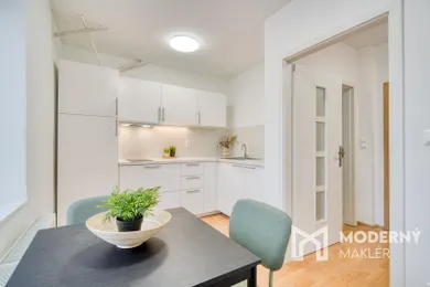 Квартири в оренду, 2-кімнатні, Malacky · €620