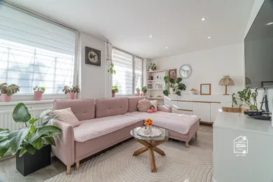 Eladó lakások, 3-szobás, Košice-Juh · €209 000