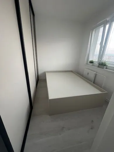 Na predaj 1-izbový byt, 19 m², Bratislava-Podunajské Biskupice