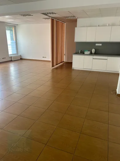 Na prenájom komerčné v Senec · €750 · Pôvodný stav
