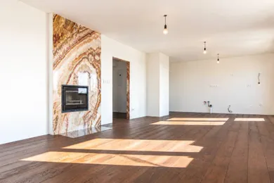 Na predaj 3-izbový byt, 110 m², Bratislava-Karlova Ves, Gabčíkova