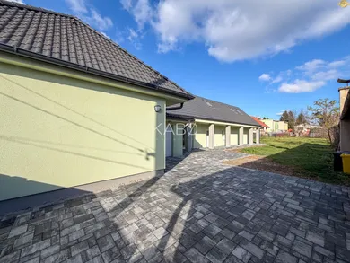 Na predaj 3-izbový dom, 140 m², Čakajovce