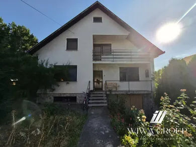 Na predaj dom, 405 m², Nána, Madáchová