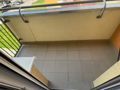 Na predaj 2-izbový byt, 54 m², Trenčín, Východná