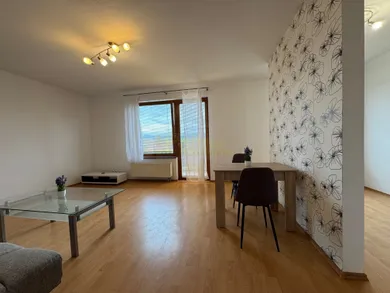 Na prenájom 2-izbový byt, 65 m², Piešťany, Pod Párovcami