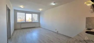 Квартири на продаж, 2-кімнатні, Žiar nad Hronom · €55 000