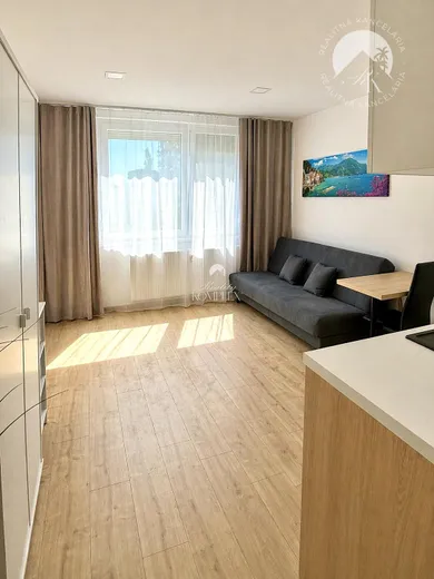 Na prenájom 1-izbový byt, 21 m², Komárno, Vodná