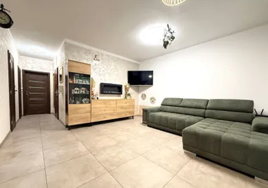 Na predaj 2-izbový byt, 50 m², Hviezdoslavov, Mesačná ulica