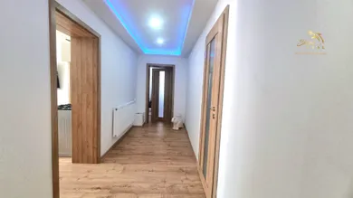 Na predaj 3-izbový dom, 614 m², Kožuchov, Hlavná