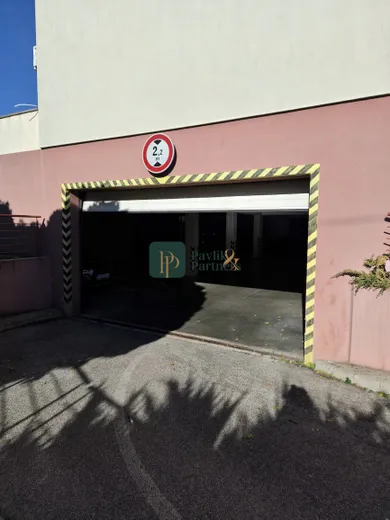 Na predaj 3-izbový byt, 63 m², Nitra, Jelecká