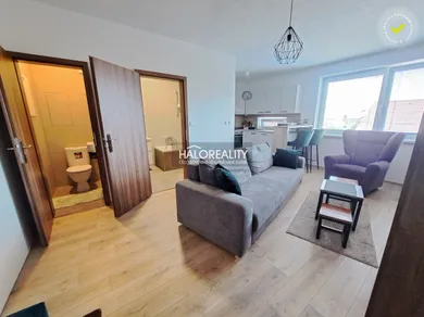 Na prenájom 2-izbový byt, 43 m², Senec