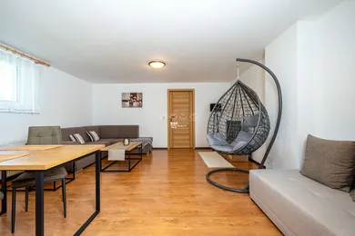 Na predaj objekt, 26 m², Makov
