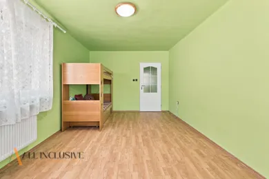 Na predaj dom, 204 m², Veľký Meder