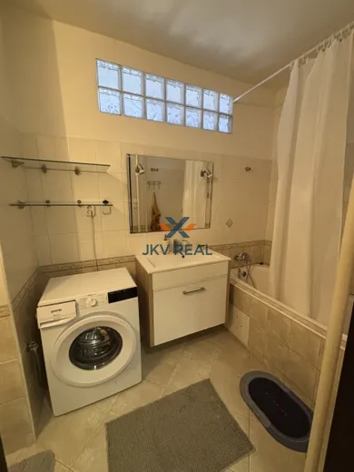 Na prenájom 2-izbový byt, 54 m², Košice-Sever, Lomnická
