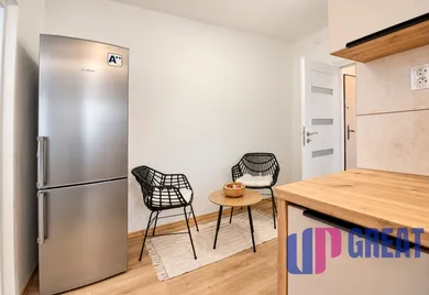 Na prenájom 2-izbový byt, 50 m², Nové Mesto nad Váhom, Malinovského