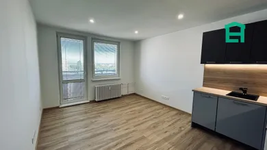 Na predaj 1-izbový byt, 24 m², Trnava, Ulica Vladimíra Clementisa
