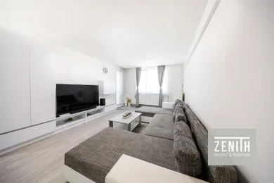 Mieszkania na sprzedaż, 3-pokojowe, Dunajská Streda · €137 000