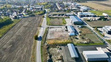 Na prenájom pozemok, 236 m², Trstice, Hlavná