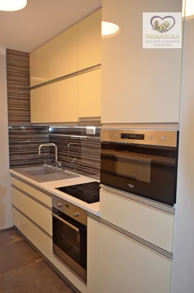 Na prenájom 3-izbový byt, 61 m², Zlaté Moravce, Hviezdoslavova