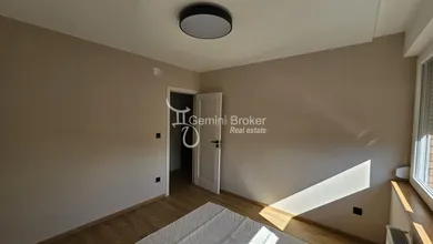 Na predaj 3-izbový byt, 72 m², Hollóháza