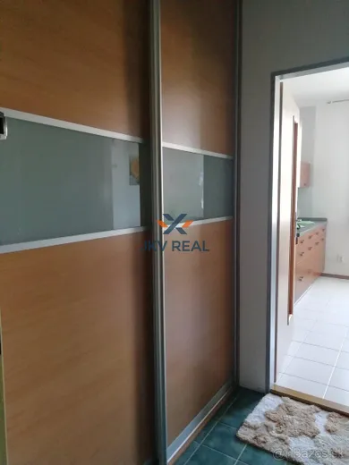 Na prenájom 1-izbový byt, 36 m², Banská Bystrica, Lazovná