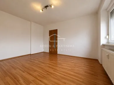 Na predaj 2-izbový byt, 58 m², Komárno, Ul. Budovateľská