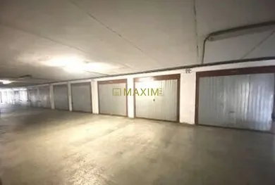 Obiekty na sprzedaż, Bratislava-Petržalka · €54 000