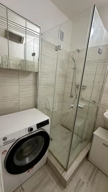 Na predaj 2-izbový byt, 45 m², Bratislava-Dúbravka, Hanulova