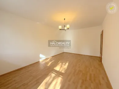 Na predaj 2-izbový byt, 62 m², Bratislava-Dúbravka, Drobného