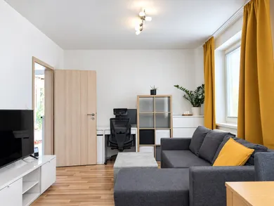 Byty na prenájom 1-izbový, Pezinok · €620