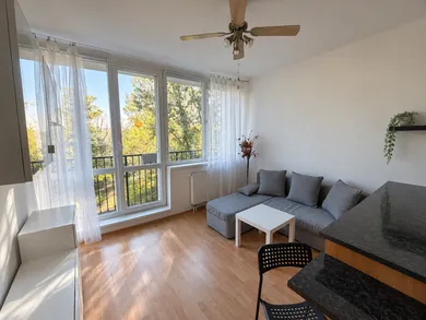 Na predaj 2-izbový byt, 35 m², Bratislava-Podunajské Biskupice