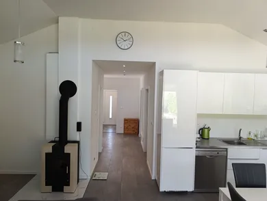 Na prenájom 4-izbový dom, 110 m², Jablonové