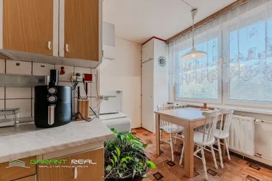 Na predaj 4-izbový byt, 77 m², Prešov, Mukačevská